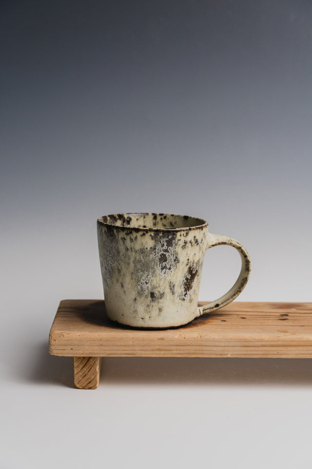 Offwhite cappucino cup with handle